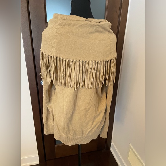 Michael Kors Tan Fringe Cowl Neck Sweater size Large PtP 21” - Picture 6 of 8